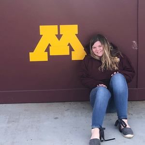 Meet your Posher, Brooke